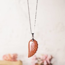 Yıldız Taşı Kanat Kolye