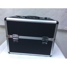 Metal İlk Yardım Çantası