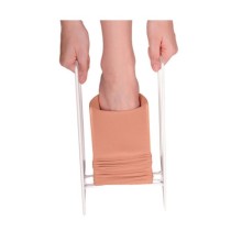 Metal Çorap Giyme Aparatı